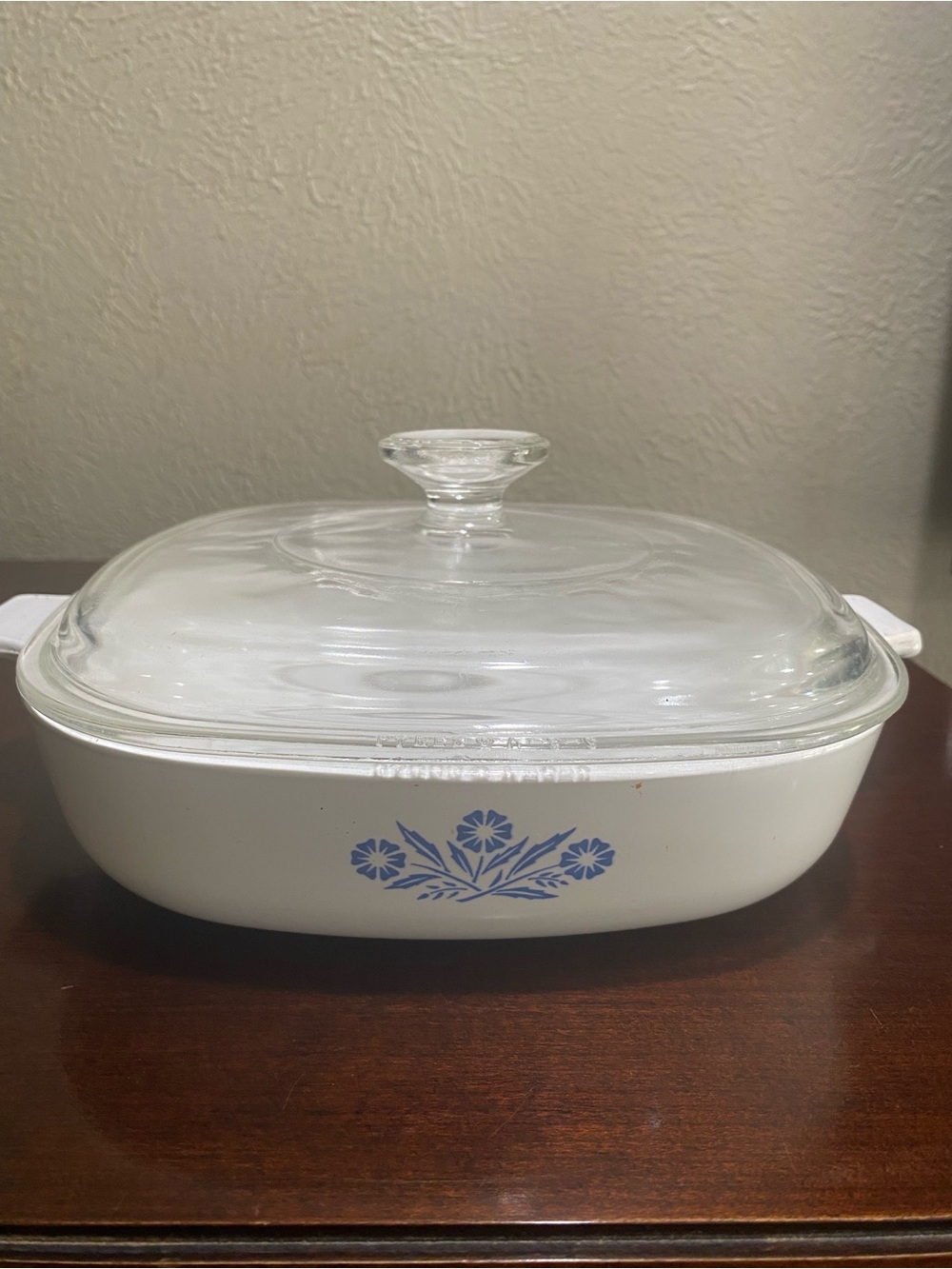 Vintage, Corning-ware Casserole Dish with Lid, Cornflower Design, 9 inch